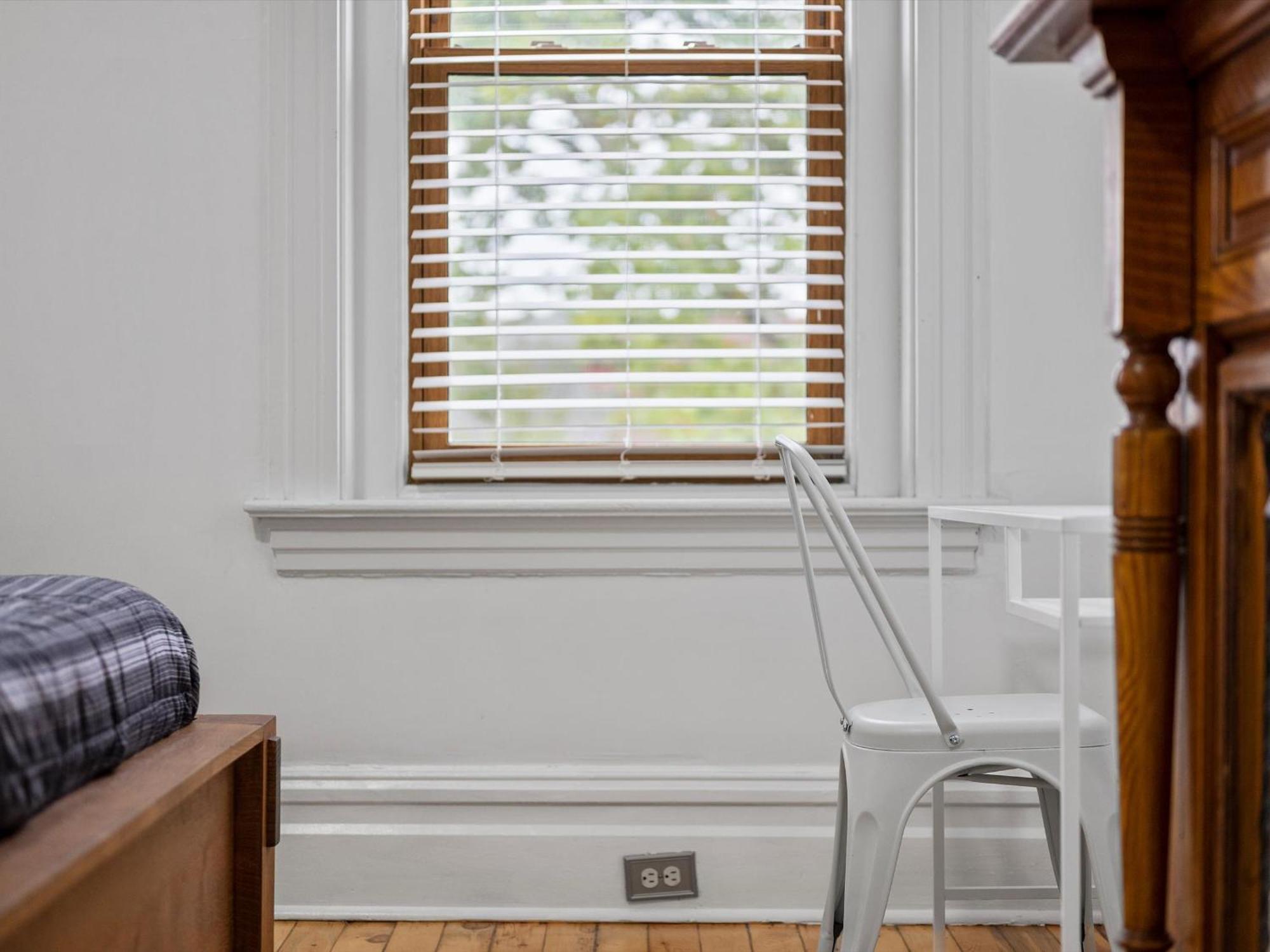 Oakland, !c Bright And Stylish Private Bedroom With Shared Bathroom Homestay *